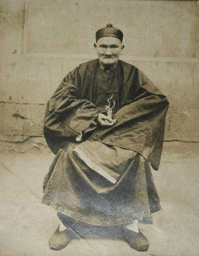 Li Qing Yuen som 250-årig